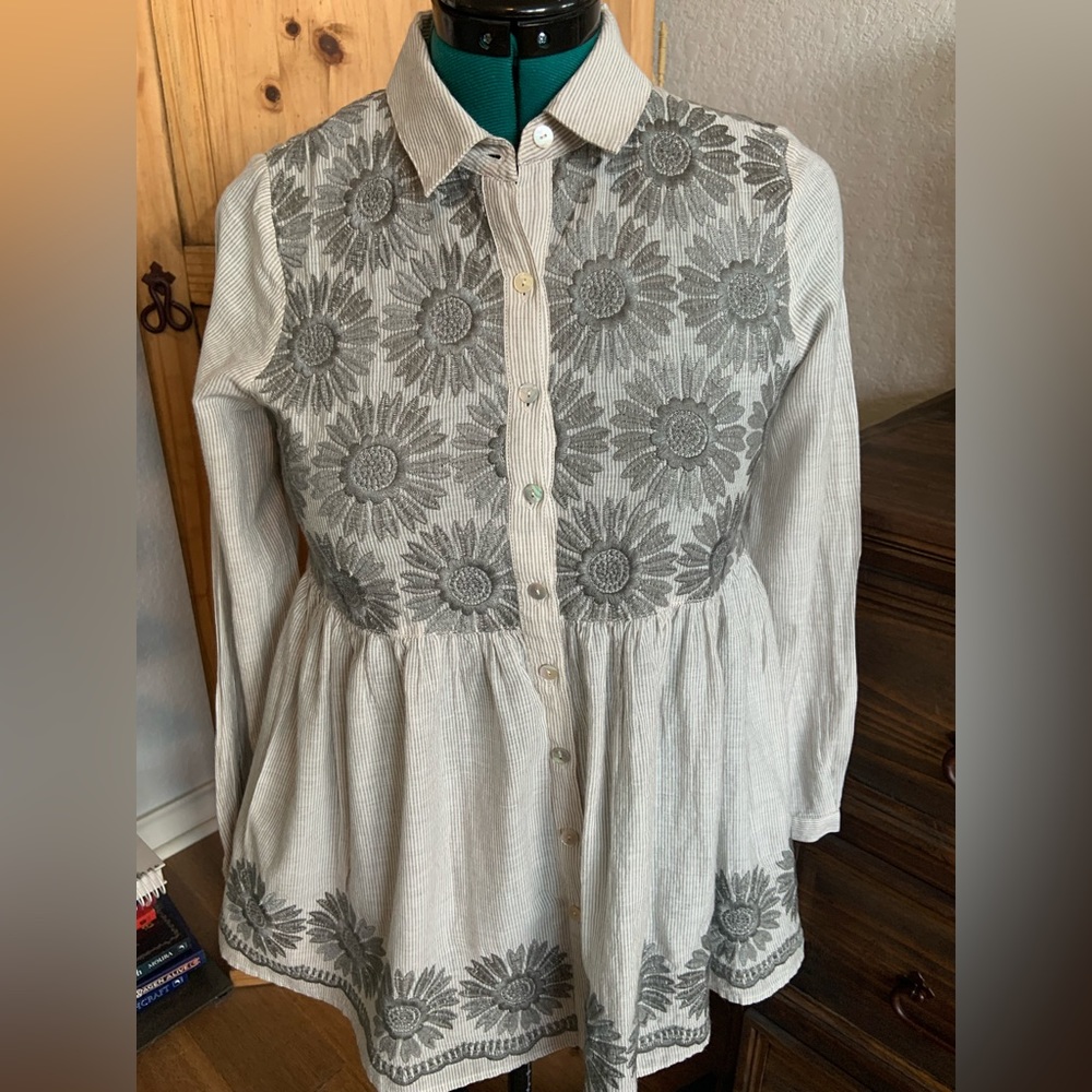 Ivy Jane embroidered tunic